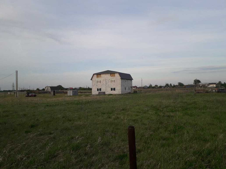 п. Белореченский, ул. Молодежная, 18 (городской округ Белоярский) - фото земельного участка (1)