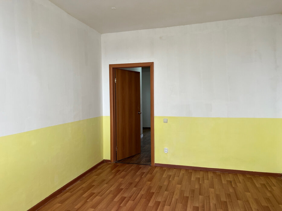 Екатеринбург, ул. Академика Семихатова, 18 (УНЦ) - фото квартиры (1)