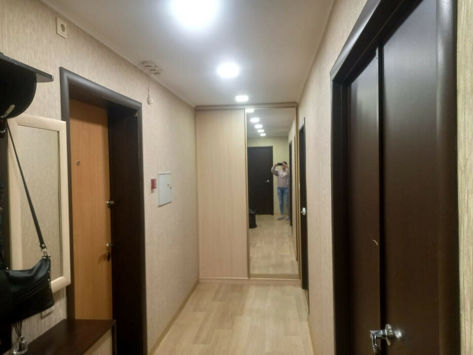 Екатеринбург, ул. Базовый, 54 (Автовокзал) - фото квартиры (5)