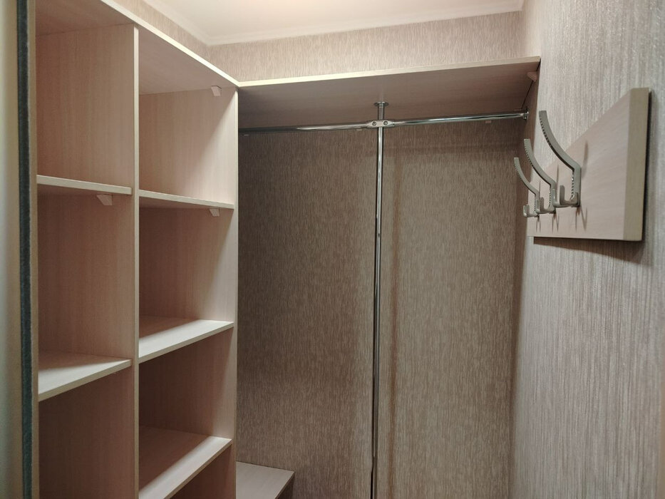 Екатеринбург, ул. Базовый, 54 (Автовокзал) - фото квартиры (6)