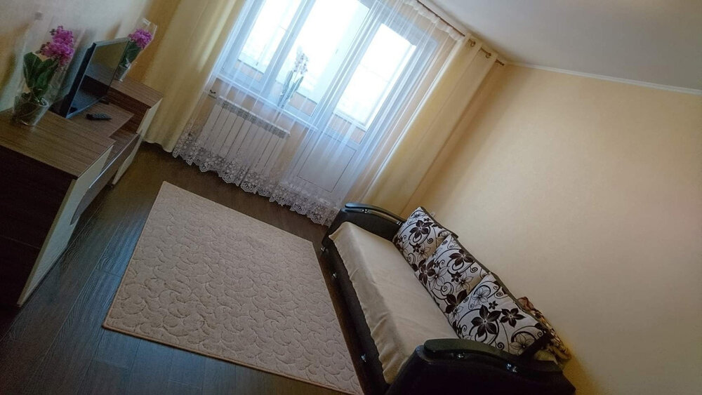 Екатеринбург, ул. Красных командиров, 72 (Эльмаш) - фото квартиры (1)
