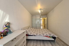 г. Краснотурьинск, ул. 8 Марта, 22 (городской округ Краснотурьинск) - фото квартиры