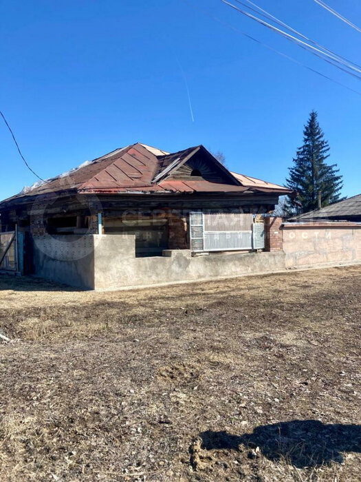 г. Невьянск, ул. Володарского,   (городской округ Невьянский) - фото дома (1)