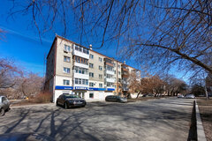 Екатеринбург, ул. Отто Шмидта, 76 (Автовокзал) - фото квартиры