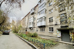 Екатеринбург, ул. Шарташская, 12 (Центр) - фото квартиры