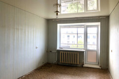 г. Каменск-Уральский, ул. Чехова, 7 (городской округ Каменский) - фото квартиры