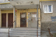 Екатеринбург, ул. Сиреневый, 9 (ЖБИ) - фото квартиры