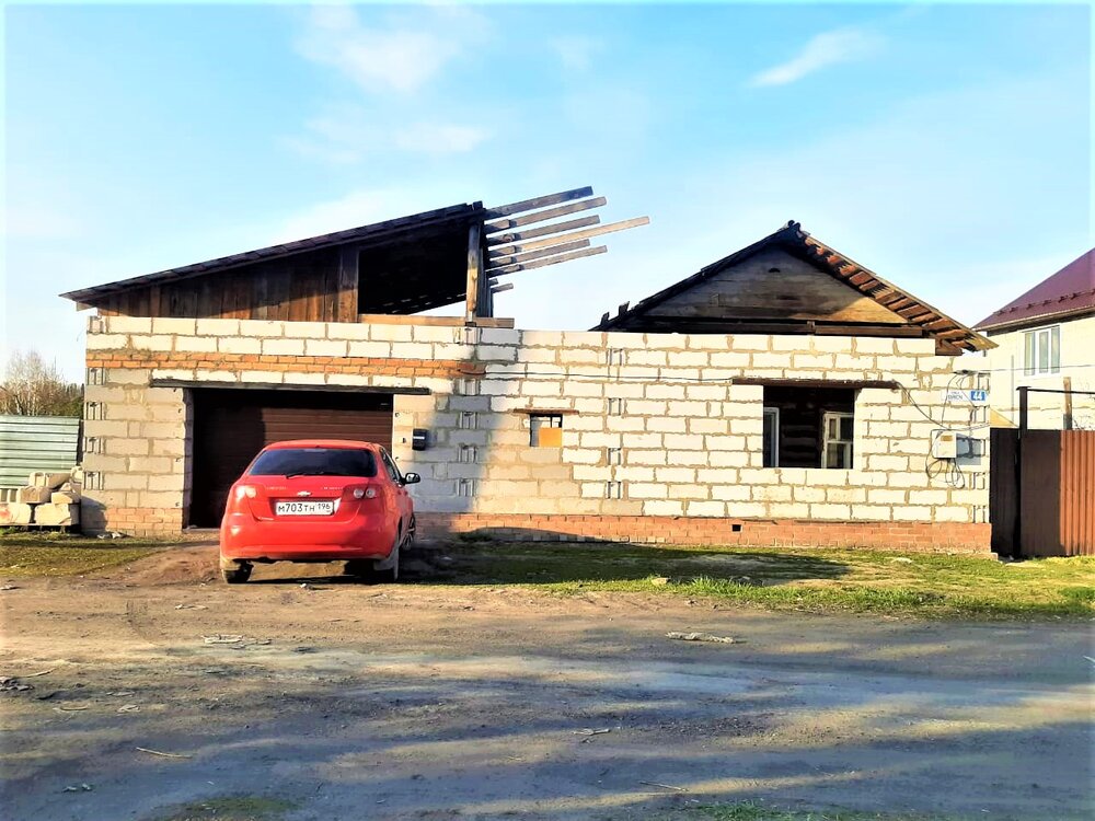 г. Камышлов, ул. Вайнера, 44 (городской округ Камышловский) - фото дома (1)