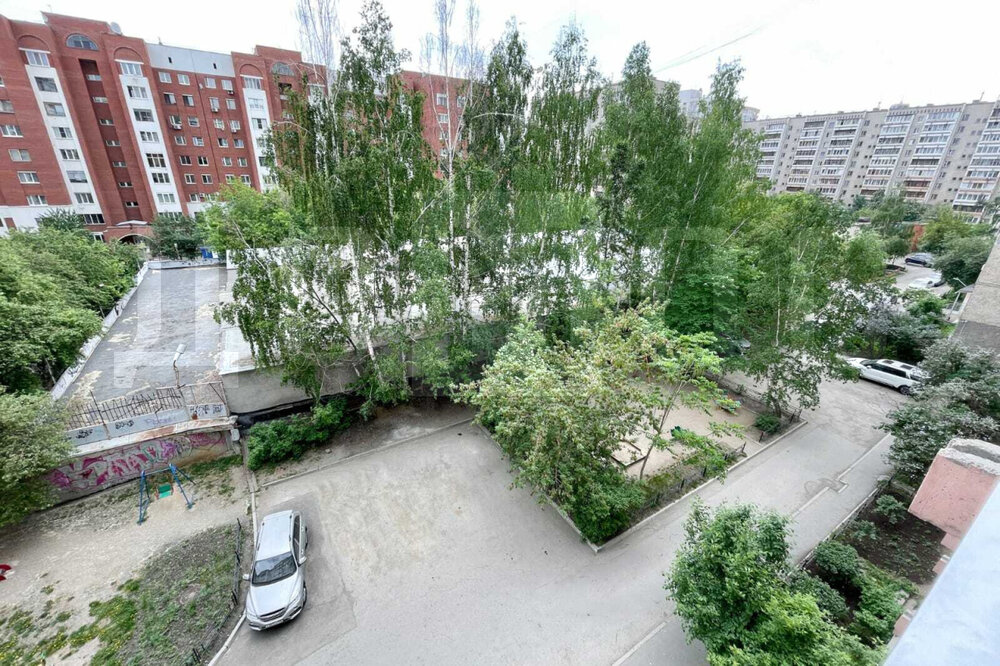Екатеринбург, ул. Серова, 35 (Автовокзал) - фото квартиры (2)
