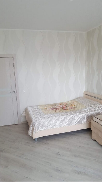Екатеринбург, ул. Начдива Онуфриева, 4 (Юго-Западный) - фото квартиры (1)