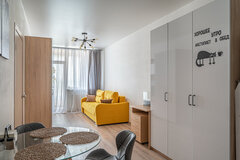 Екатеринбург, ул. микрорайон Светлый, 7 (Уктус) - фото квартиры