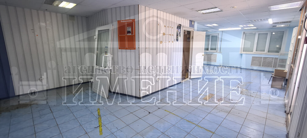 г. Ревда, ул. Энгельса, 61 (городской округ Ревда) - фото торговой площади (7)