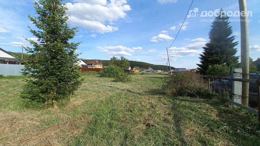 п. Бобровский, к/с Фиалка, уч. 3 (городской округ Сысертский) - фото сада (3)