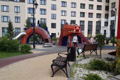 Екатеринбург, ул. Краснолесья, 10/4 (УНЦ) - фото квартиры