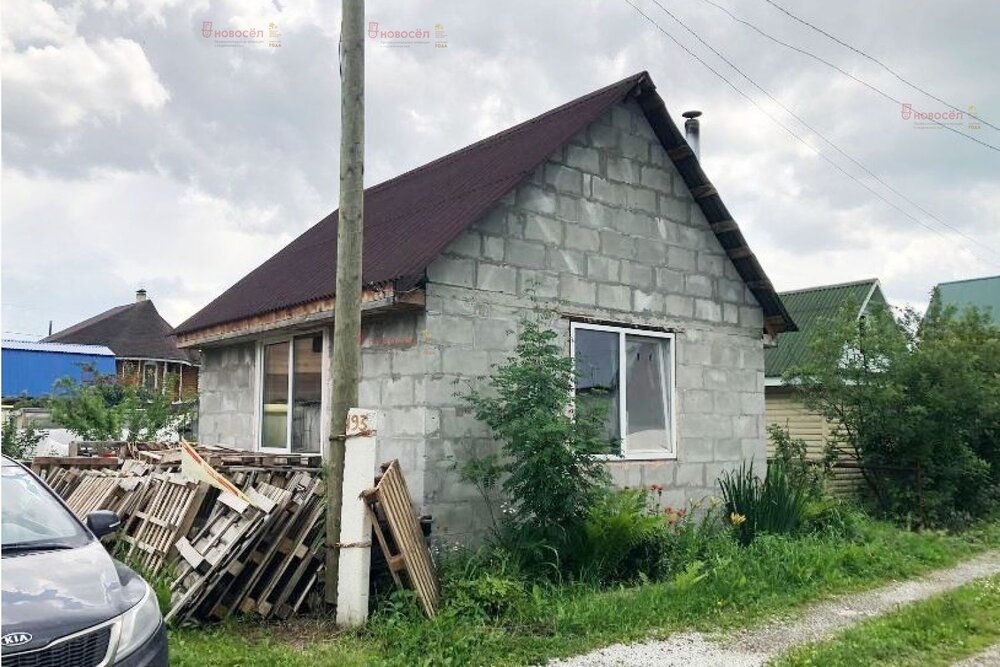 г. Среднеуральск, снт Сталь (городской округ Среднеуральск) - фото сада (4)