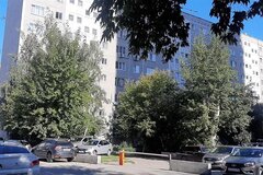 Екатеринбург, ул. Буторина, 2 (Шарташский рынок) - фото квартиры