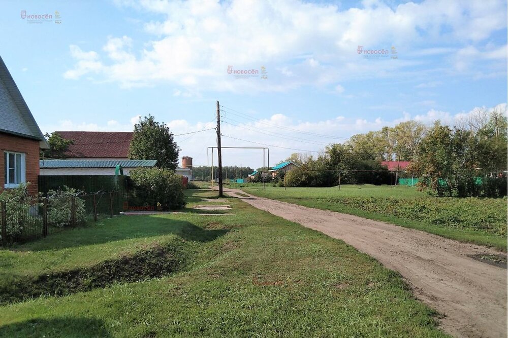 п. Совхозный, ул. Есенина (городской округ Белоярский) - фото земельного участка (6)
