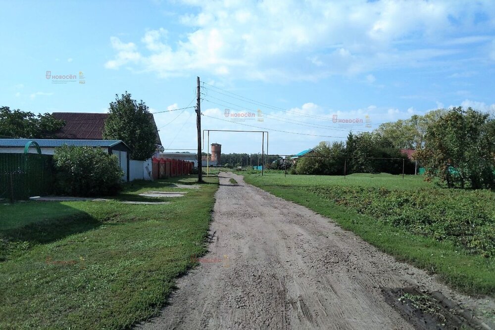 п. Совхозный, ул. Есенина (городской округ Белоярский) - фото земельного участка (7)