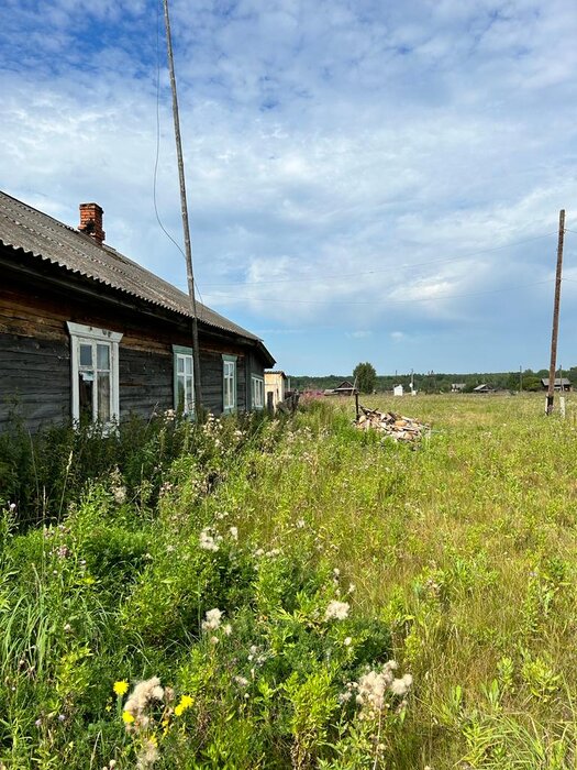 п. Дружба, ул. Центральная, 13 (городской округ Алапаевский) - фото дома (3)