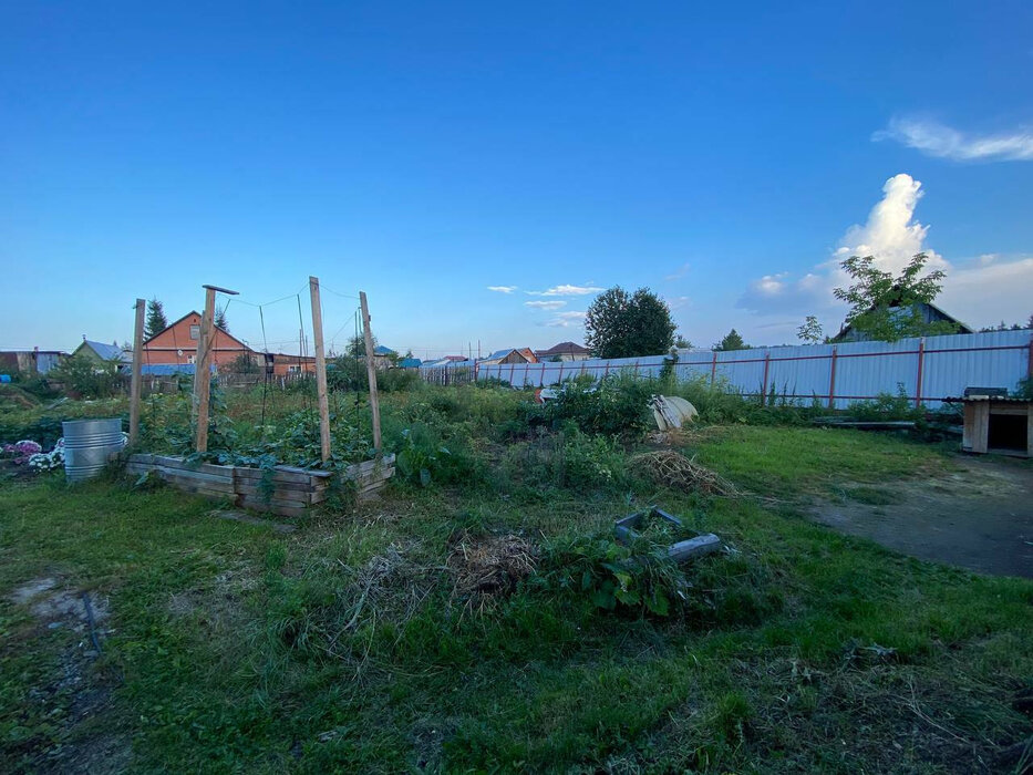 г. Среднеуральск, ул. Чкалова, 61 (городской округ Среднеуральск) - фото дома (6)