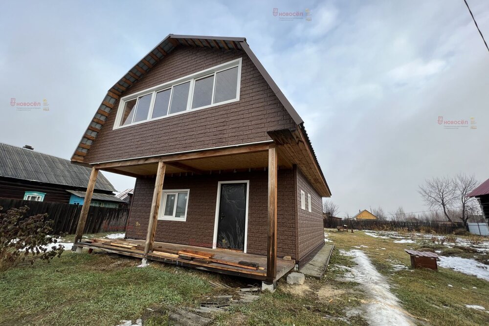 п. Лубяной, ул. Кирова,   (городской округ Березовский) - фото дома (4)