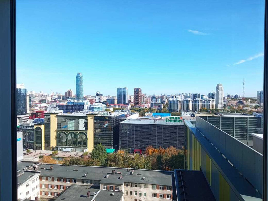 Екатеринбург, ул. Хохрякова, 63 (Центр) - фото квартиры (2)
