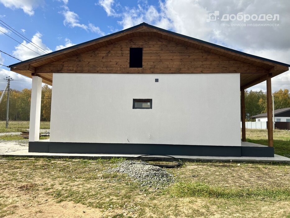 п. Прохладный, ул. Дубровая, 23 (городской округ Белоярский) - фото дома (5)
