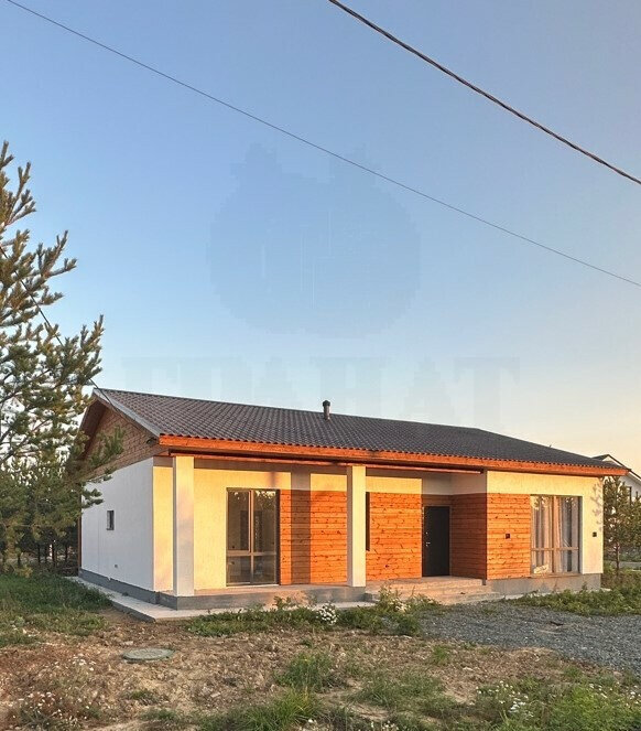 к.п. Зеленые кварталы, (городской округ Белоярский, п. Рассоха) - фото коттеджа (1)