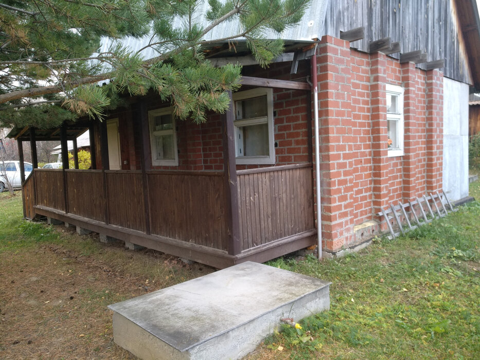 д. Златогорова, СТ Россия (городской округ Белоярский) - фото сада (1)