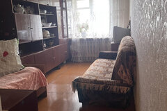 г. Каменск-Уральский, ул. Кунавина, 8 (городской округ Каменский) - фото квартиры