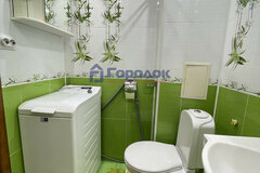 г. Каменск-Уральский, ул. Октябрьская, 75 (городской округ Каменский) - фото квартиры