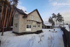 п. Кедровое, ул. Фрунзе, 9а (городской округ Верхняя Пышма) - фото коттеджа