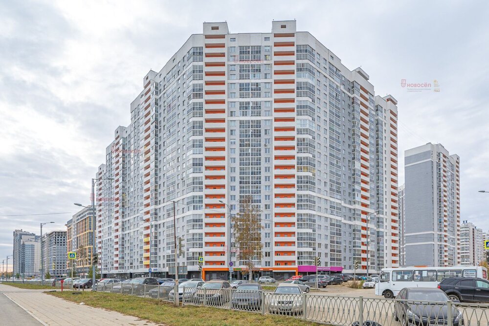 Екатеринбург, ул. Чкалова, 231 (УНЦ) - фото квартиры (2)