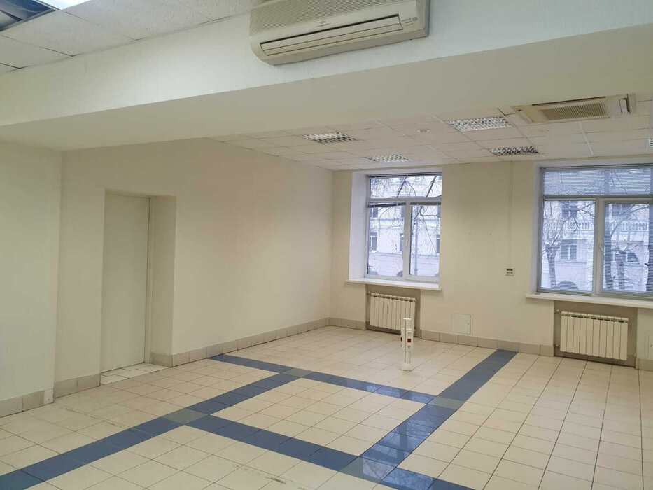 Екатеринбург, ул. Первомайская, 77 (Втузгородок) - фото офисного помещения (1)