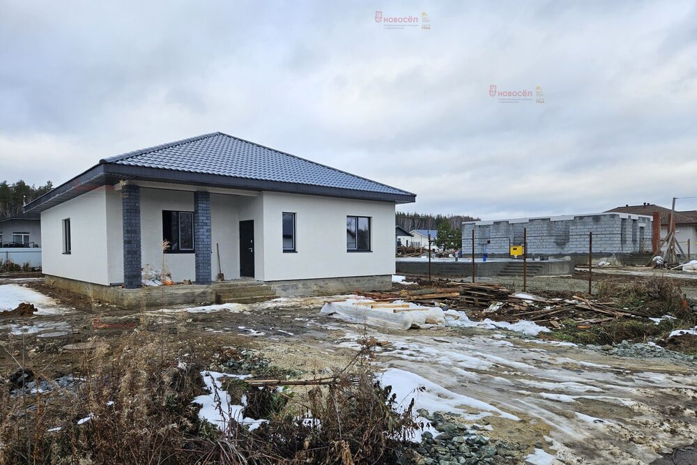 к.п. Шишкино, ул. Вишневая, 62 (городской округ Березовский) - фото коттеджа (3)