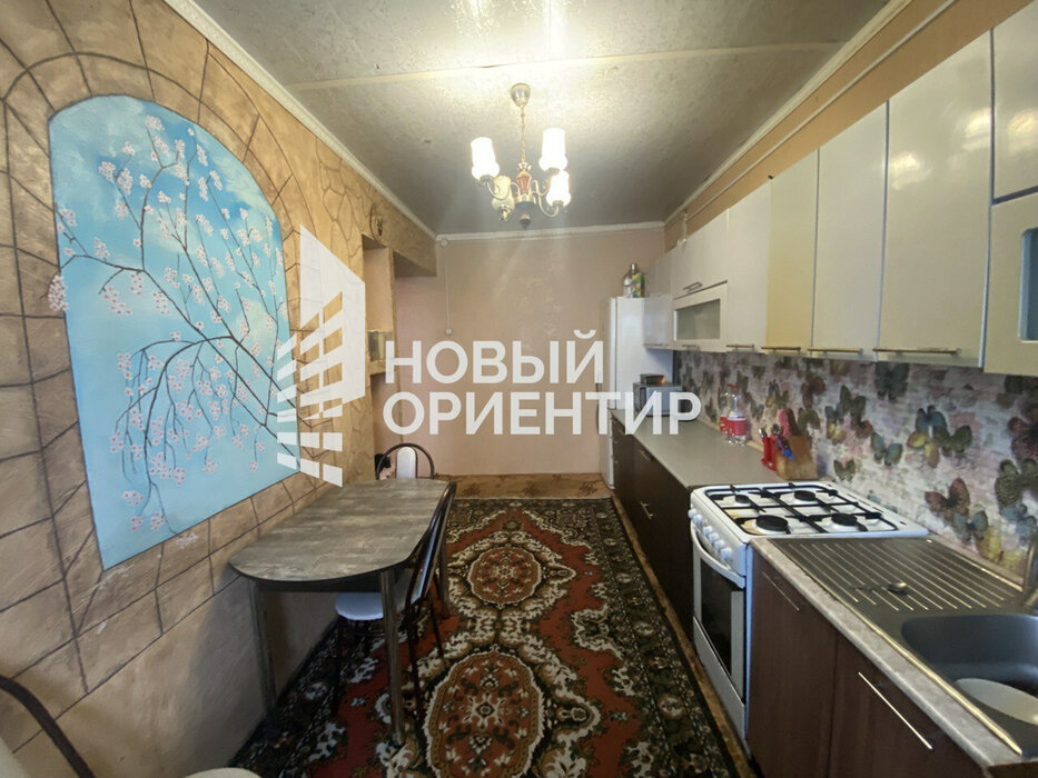 поселок городского типа Белоярский, ул. Тургенева, 20 (городской округ Белоярский) - фото дома (1)