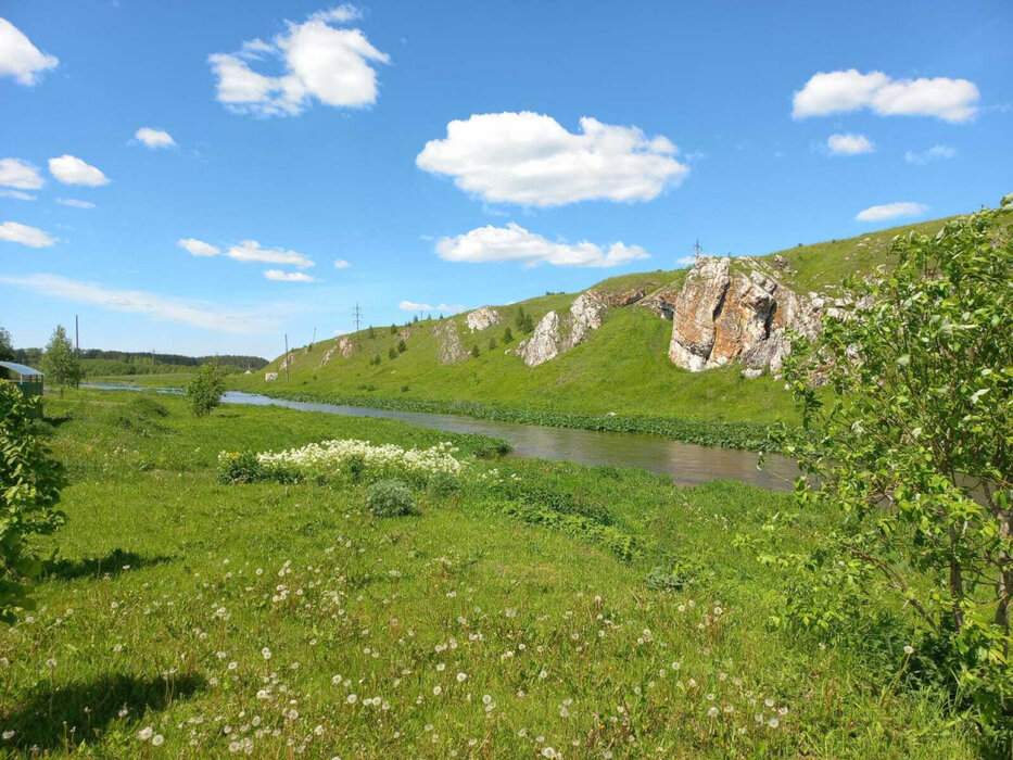 п. Новоуткинск, ул. Береговая, 5 (городской округ Первоуральск) - фото земельного участка (1)