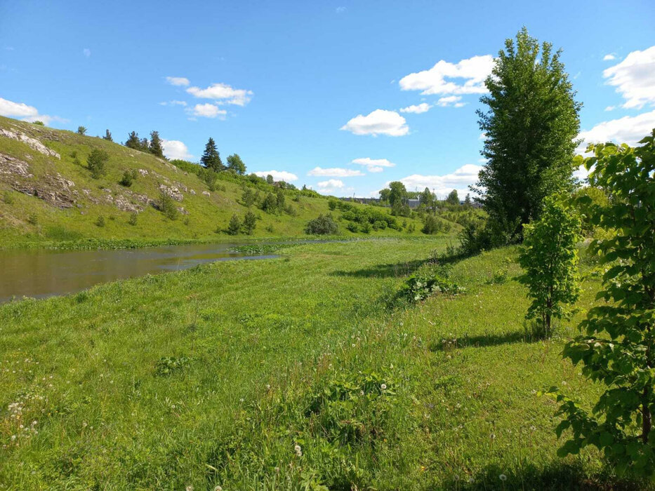 п. Новоуткинск, ул. Береговая, 5 (городской округ Первоуральск) - фото земельного участка (4)