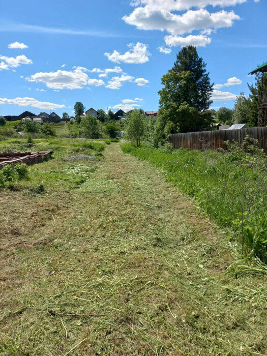 п. Новоуткинск, ул. Береговая, 5 (городской округ Первоуральск) - фото земельного участка (6)