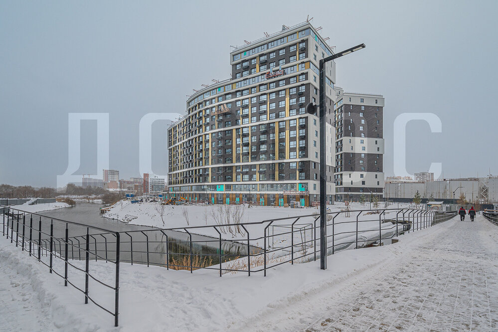 Екатеринбург, ул. Машинная, 1в/3 (Автовокзал) - фото торговой площади (4)