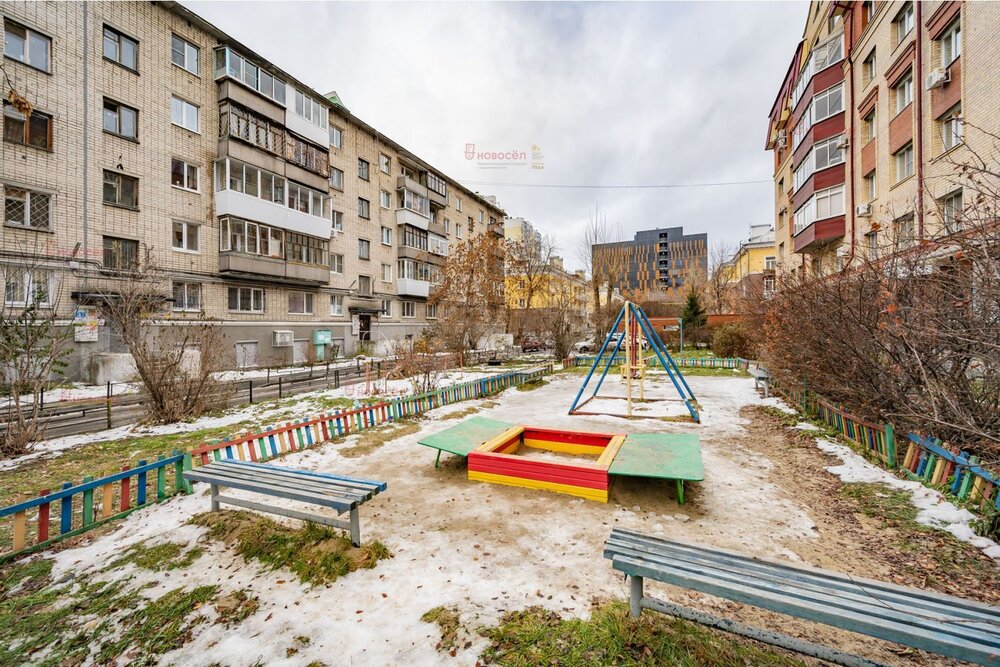 Екатеринбург, ул. Бажова, 55 (Центр) - фото квартиры (2)