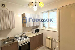 г. Каменск-Уральский, ул. Парижской Коммуны, 18 (городской округ Каменский) - фото квартиры