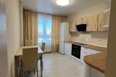 Екатеринбург, ул. Космонавтов, 9А (Завокзальный) - фото квартиры