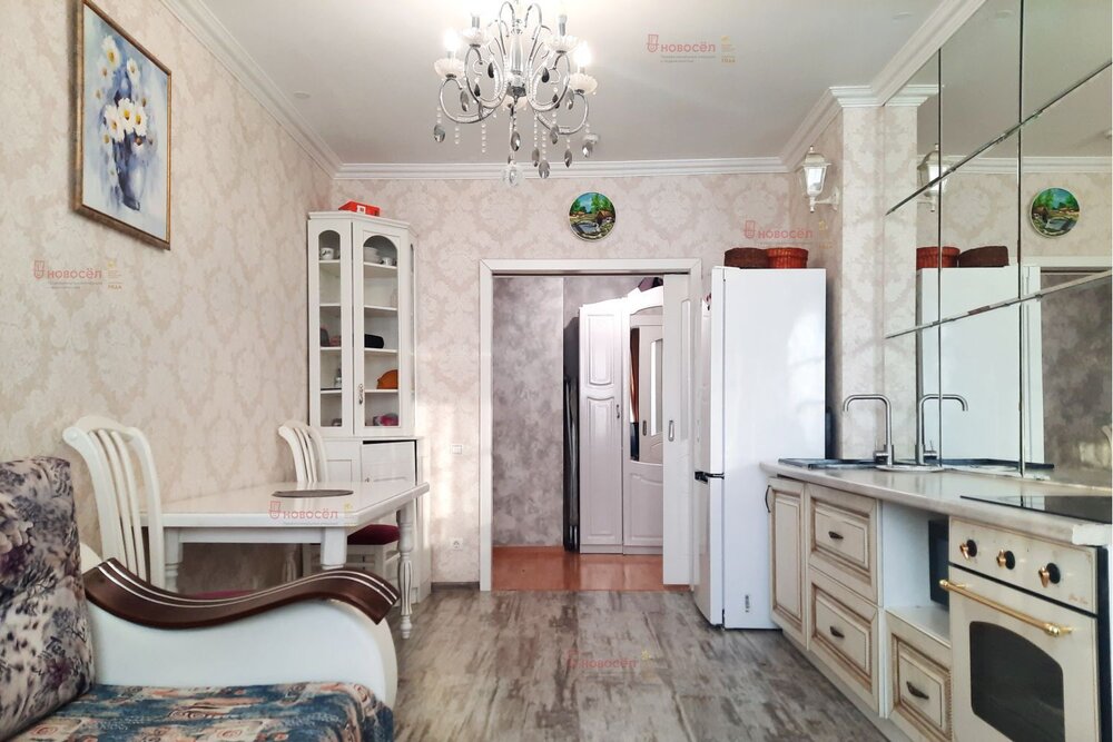 Екатеринбург, ул. Шаманова, 4 (Академический) - фото квартиры (1)