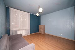 Екатеринбург, ул. микрорайон Светлый, 2 (Уктус) - фото квартиры