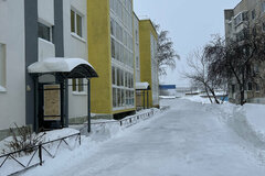 г. Среднеуральск, ул. Металлистов, 14 (городской округ Среднеуральск) - фото квартиры