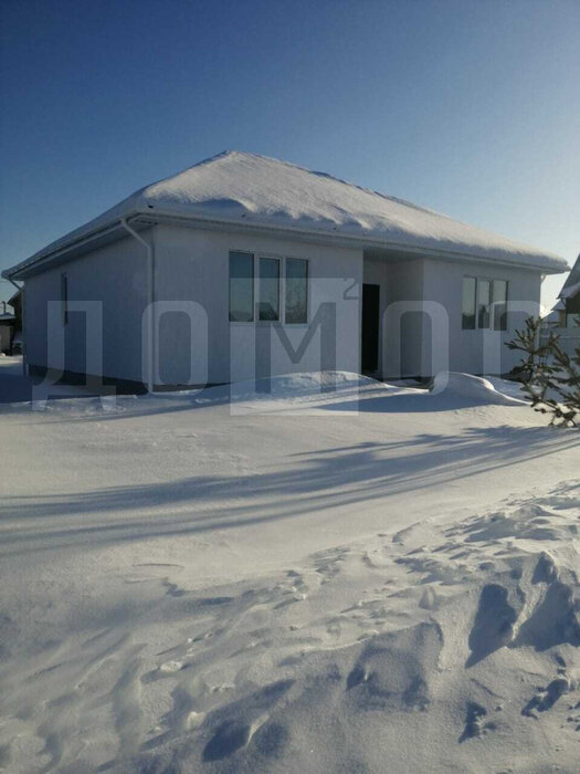 п. Бобровский, ул. Лазурная, 42 (городской округ Сысертский) - фото дома (6)