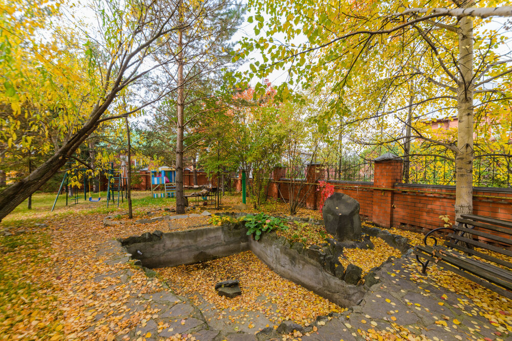 Екатеринбург, ул. Долинка, 2 (М.Исток) - фото коттеджа (3)