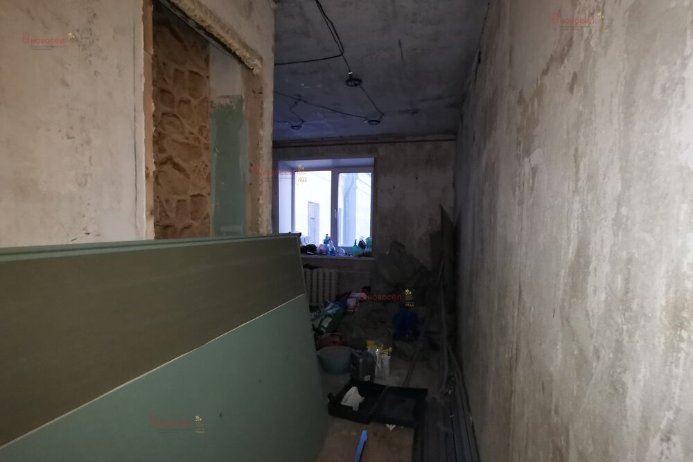 Дк эльмаш екатеринбург. Работа эльмаш екатеринбург. Екатеринбург район эльмаш. Двери на фронтовых бригад. Улицы эльмаша.