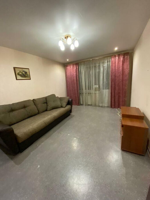 посуточная аренда квартир в кольцово. снять квартиру в кольцово екатеринбург на длительный. кольцово на молодежной 3. апартаменты кольцово. съем однокомнатных квартир в ишиме.